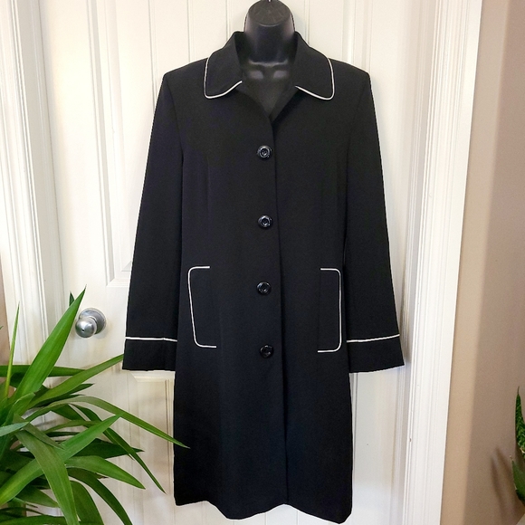 Afred Sung lightweight trench - Picture 1 of 4